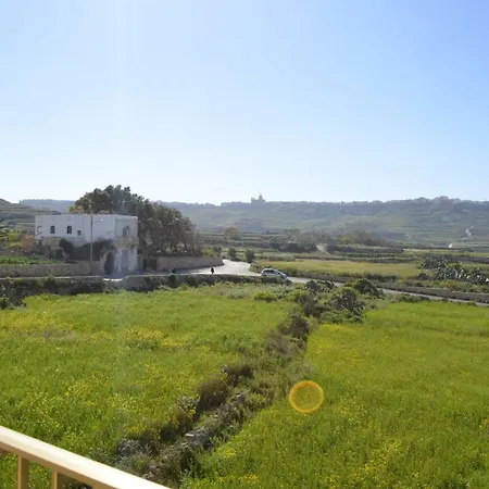 Country Sea View Flat * Zebbug (Gozo)